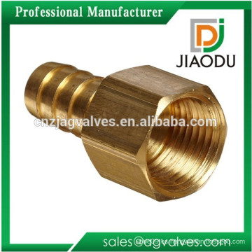 JD-2049 Conector de conexión de manguera de compresión de latón